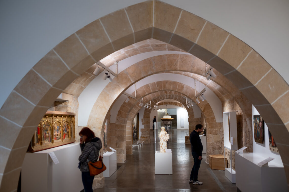 Museu D Art Sacre De Mallorca Estilo Palma